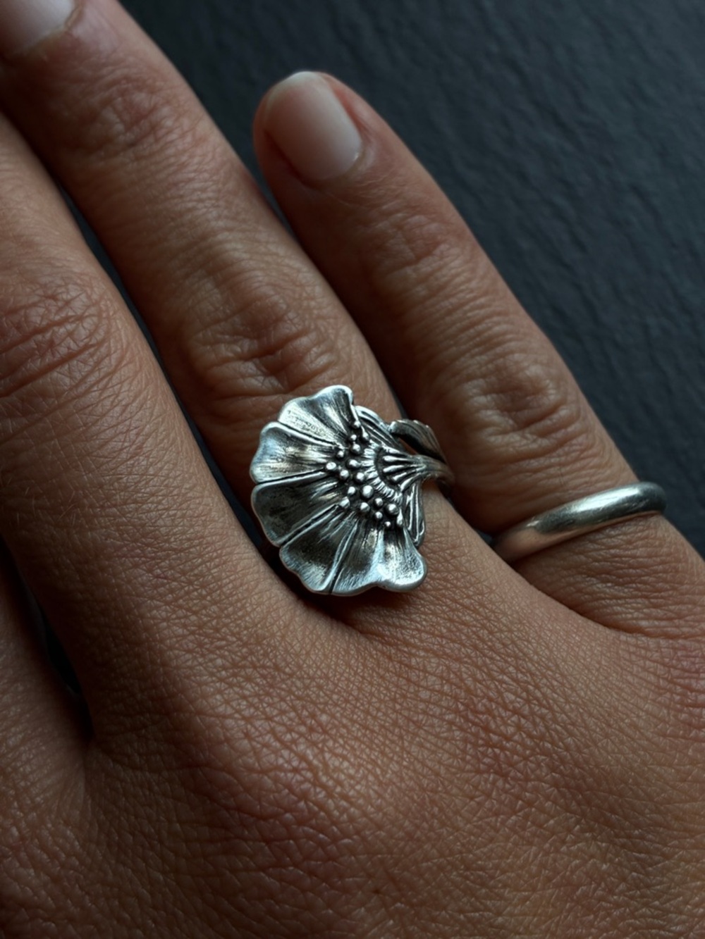 Sterling Silver Flower Statement Ring - Silver Floral Design Size 8